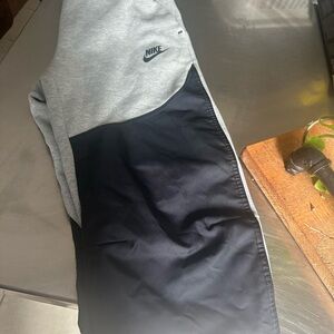 Nike Tech Fleece Joggers